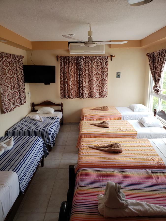 Hotel Cuarto Camino Playa Del Carmen Playa del Carmen Exterior photo